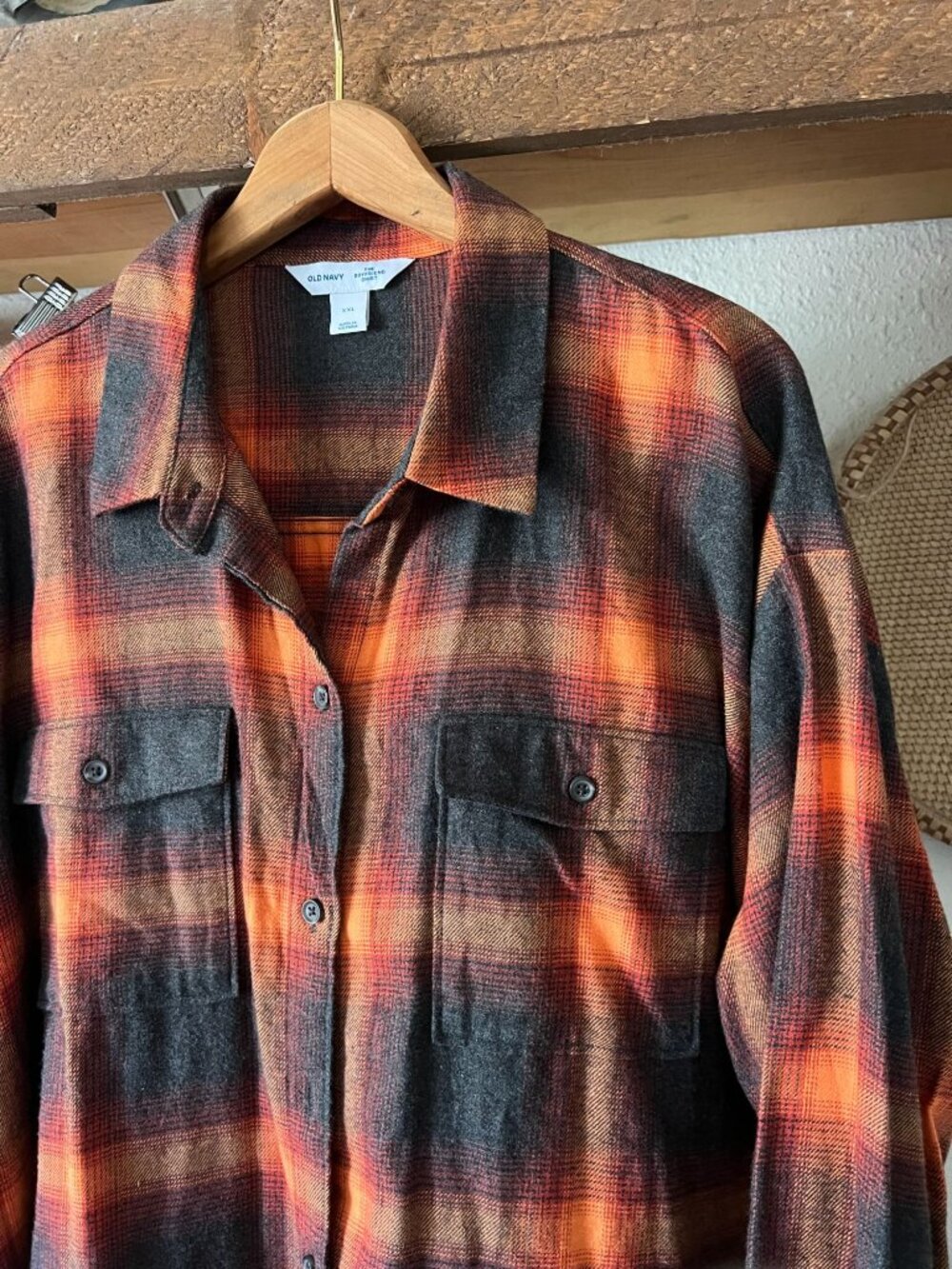 Old Navy Taylor Swift Evermore Flannel Plaid Boyfriend Shirt Orange Black XXL - Picture 4 of 6